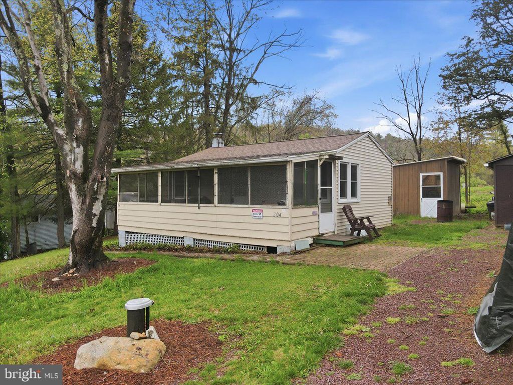 204 RICHARD LN, Kunkletown, PA 18058