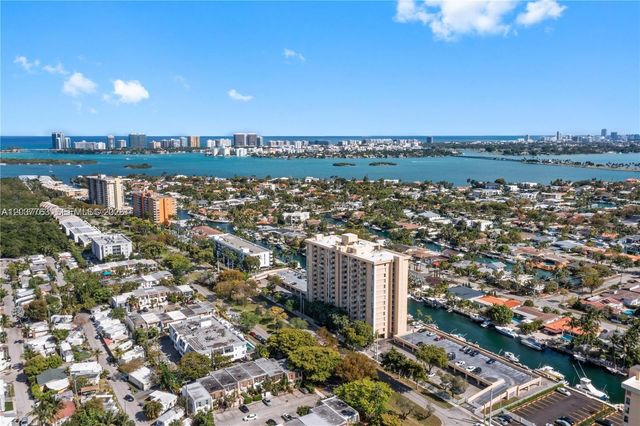 2350 NE 135th St 403, North Miami, FL 33181