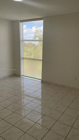 2350 NE 135th St 403, North Miami, FL 33181