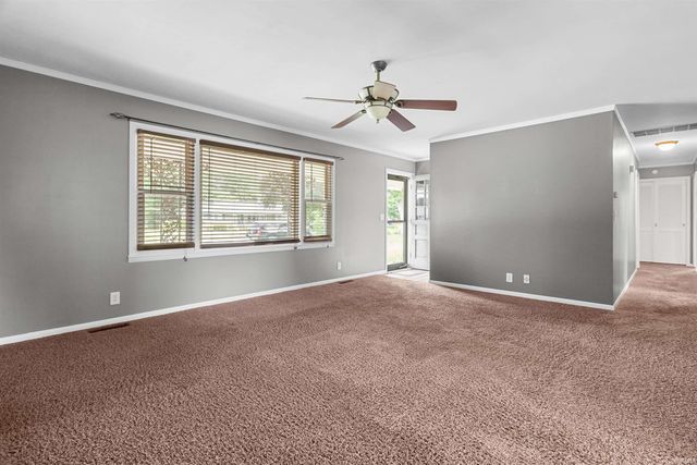 210 E North E Street, Gas City, IN 46933