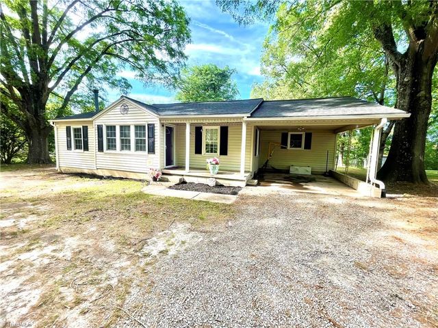 9775 Nc Highway 700, Pelham, NC 27311