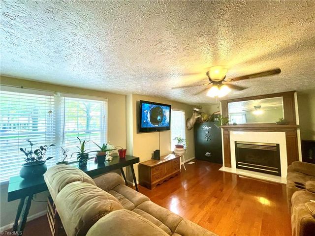9775 Nc Highway 700, Pelham, NC 27311