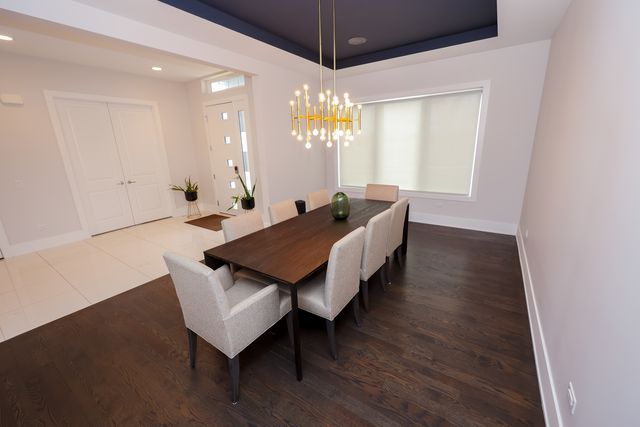 32 N Acacia Drive, Hawthorn Woods, IL 60047