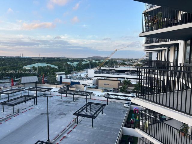 5252 NW 85th Ave 706, Doral, FL 33166