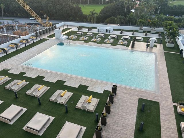 5252 NW 85th Ave 706, Doral, FL 33166