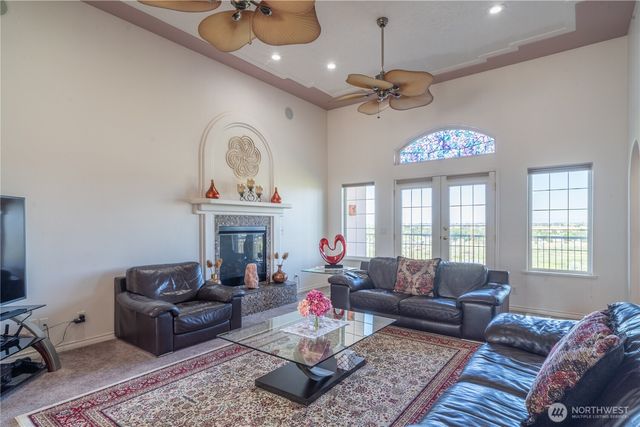 4560 Bluff Drive NE, Moses Lake, WA 98837