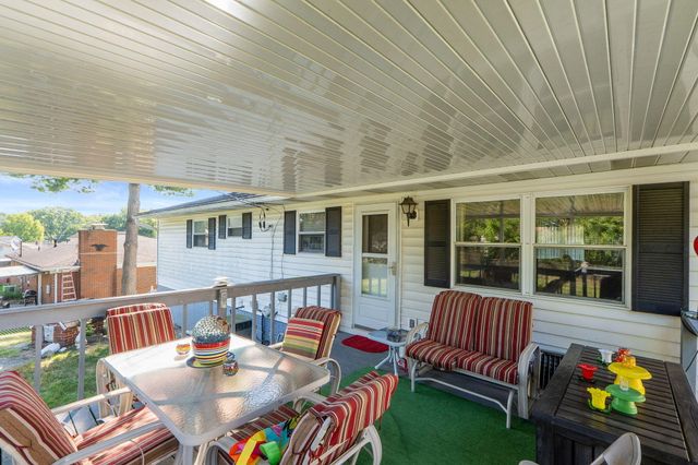 353 Bellaire Drive 353 Bellaire Drive, Fairborn, OH 45324