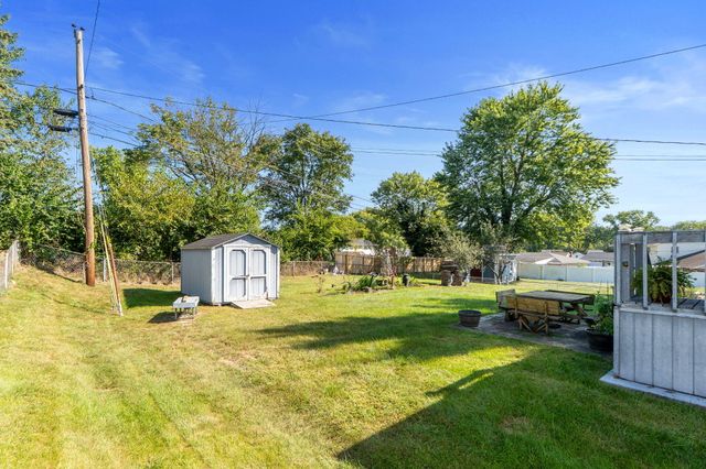 353 Bellaire Drive 353 Bellaire Drive, Fairborn, OH 45324