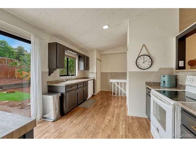 6575 Lange Dr, Colorado Springs, CO 80918