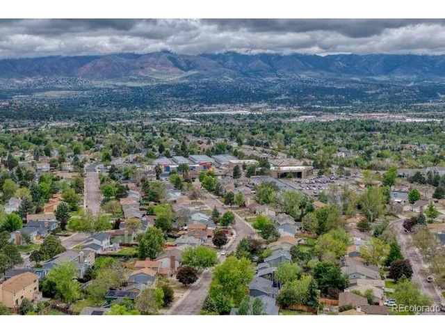6575 Lange Dr, Colorado Springs, CO 80918