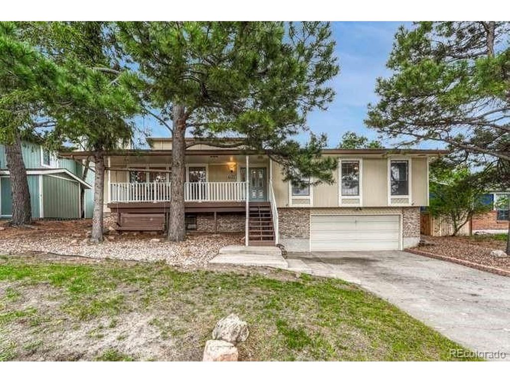 6575 Lange Dr, Colorado Springs, CO 80918