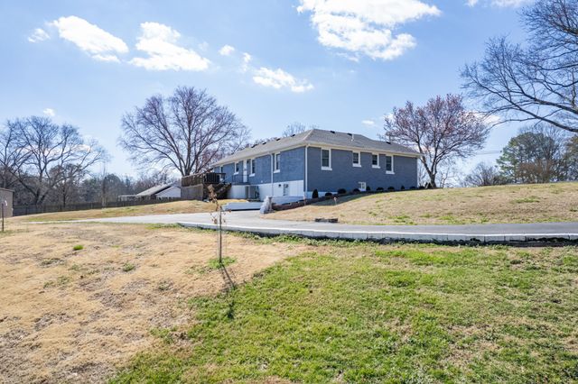108 North Hardin Drive, Columbia, TN 38401