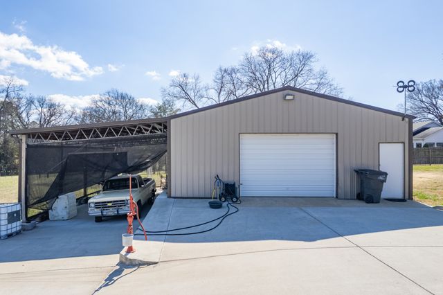 108 North Hardin Drive, Columbia, TN 38401