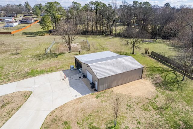 108 North Hardin Drive, Columbia, TN 38401