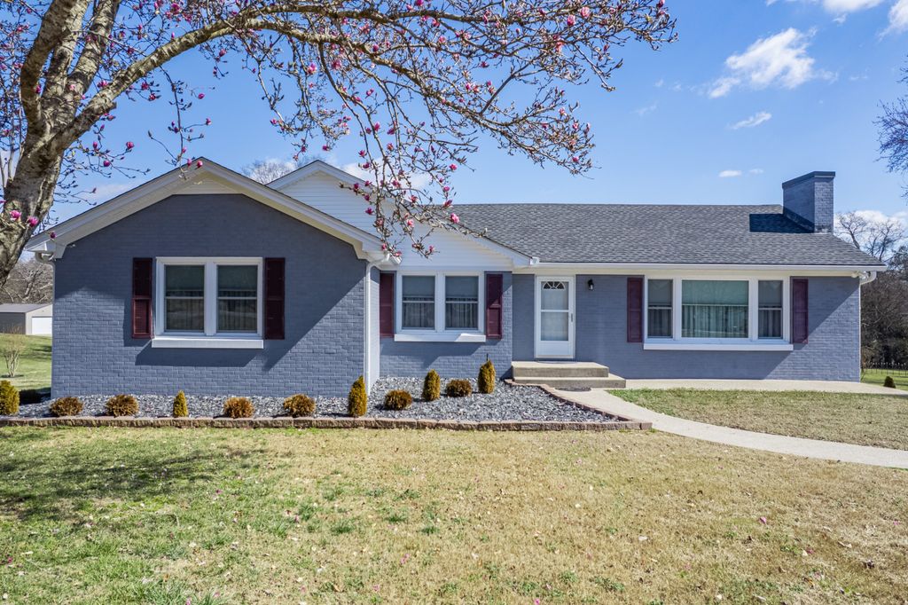 108 North Hardin Drive, Columbia, TN 38401