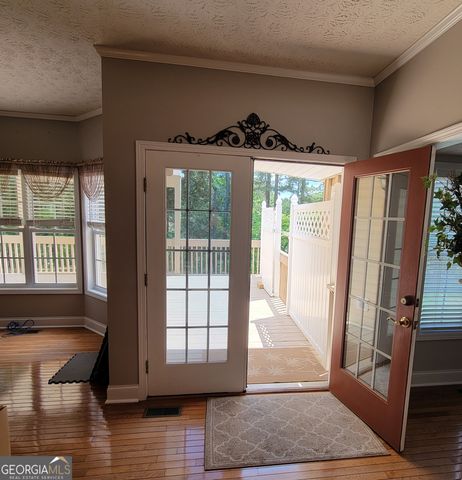 190 Baywatch Circle, Fayetteville, GA 30215