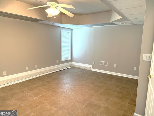190 Baywatch Circle, Fayetteville, GA 30215