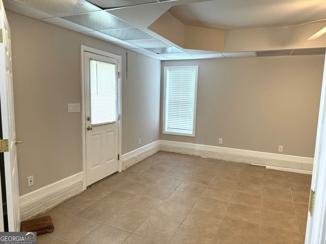 190 Baywatch Circle, Fayetteville, GA 30215