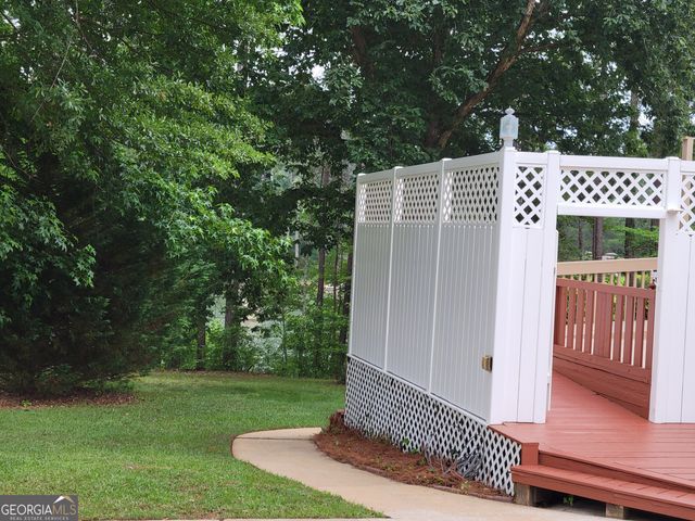 190 Baywatch Circle, Fayetteville, GA 30215