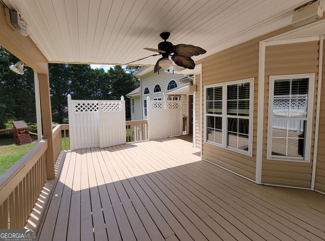 190 Baywatch Circle, Fayetteville, GA 30215