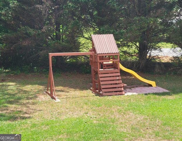 190 Baywatch Circle, Fayetteville, GA 30215
