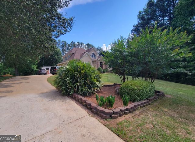 190 Baywatch Circle, Fayetteville, GA 30215