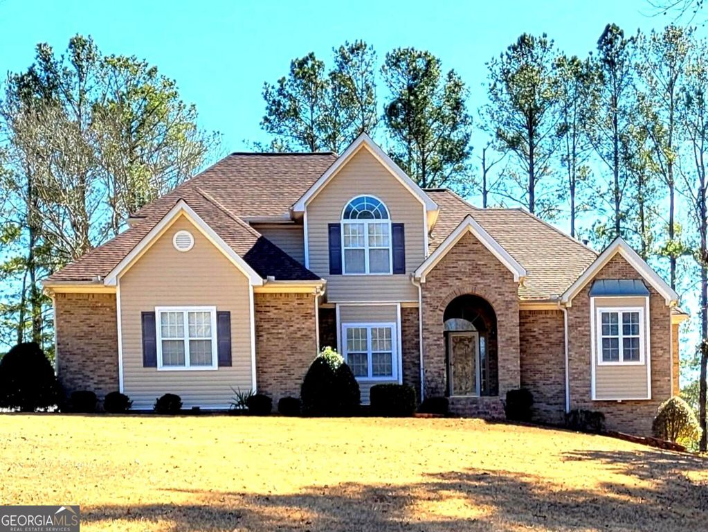 190 Baywatch Circle, Fayetteville, GA 30215