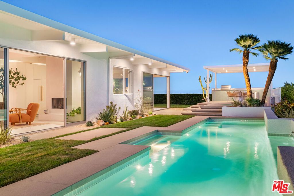 Image 58 of property listing at 1227 Tellem Drive, Pacific Palisades, CA 90272