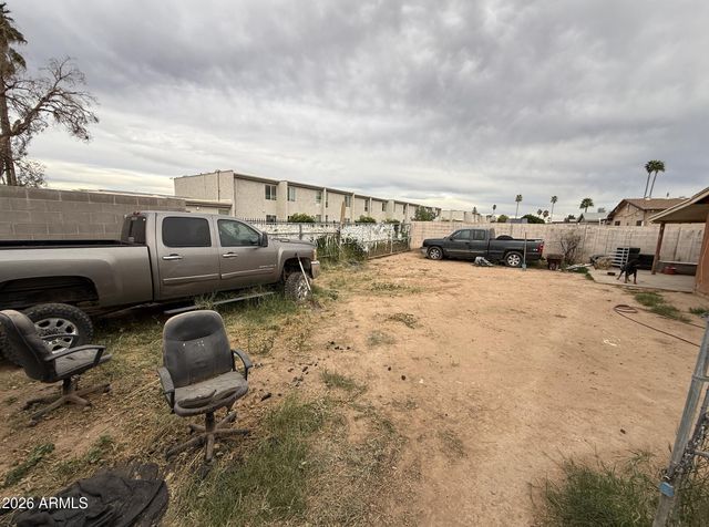 408 E GARNET Avenue, Mesa, AZ 85204