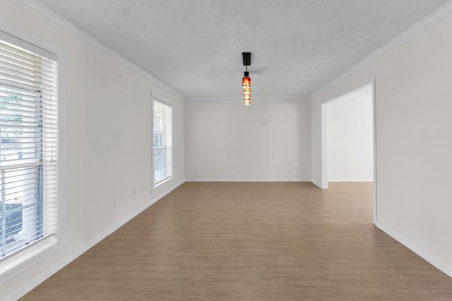 19535 Enchanted Oaks Drive, Spring, TX 77388