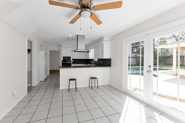 19535 Enchanted Oaks Drive, Spring, TX 77388