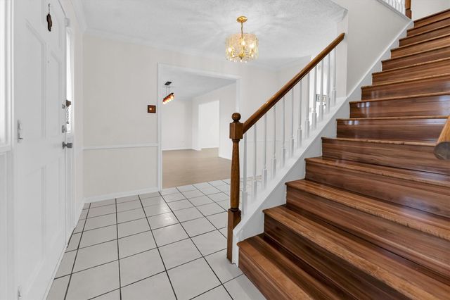 19535 Enchanted Oaks Drive, Spring, TX 77388