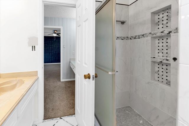 19535 Enchanted Oaks Drive, Spring, TX 77388