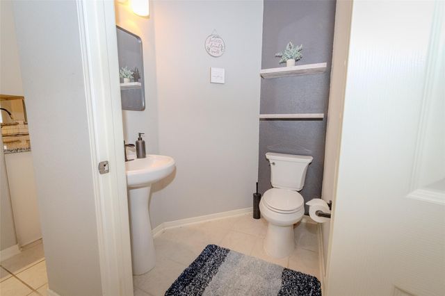 21812 Grand Lancelot Drive, Kingwood, TX 77339