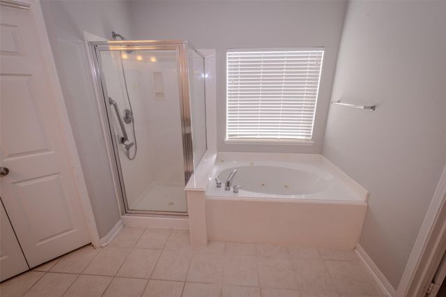 21812 Grand Lancelot Drive, Kingwood, TX 77339