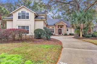 13850 WINDSOR CROWN Court E, Jacksonville, FL 32225