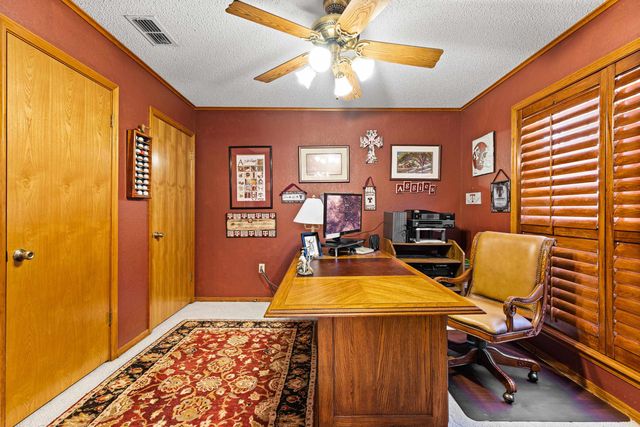 536 E Prospect Rd, Jefferson, TX 75657