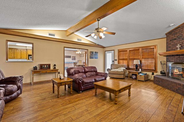 536 E Prospect Rd, Jefferson, TX 75657