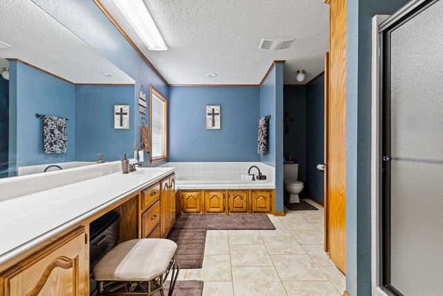 536 E Prospect Rd, Jefferson, TX 75657