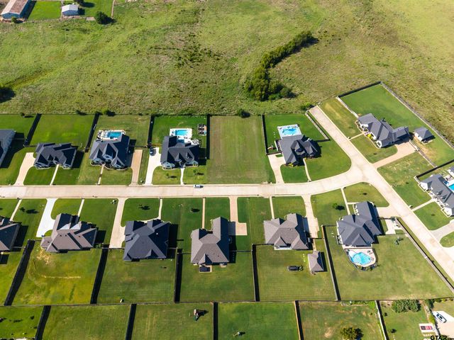 563 Eland Way, Bullard, TX 75757