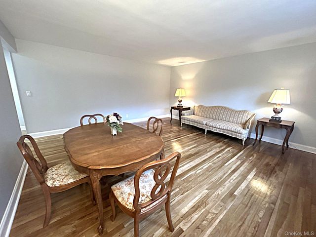 70 Lawrence Court B, White Plains, NY 10603