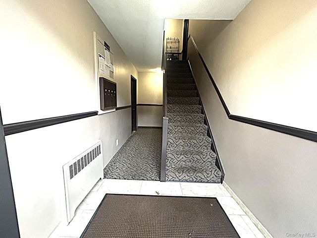 70 Lawrence Court B, White Plains, NY 10603