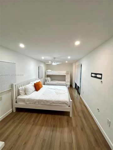 2631 S Roosevelt St, Hollywood, FL 33020