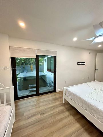 2631 S Roosevelt St, Hollywood, FL 33020