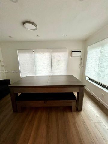 2631 S Roosevelt St, Hollywood, FL 33020