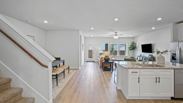 3690 Loft Lane, Grand Prairie, TX 75052