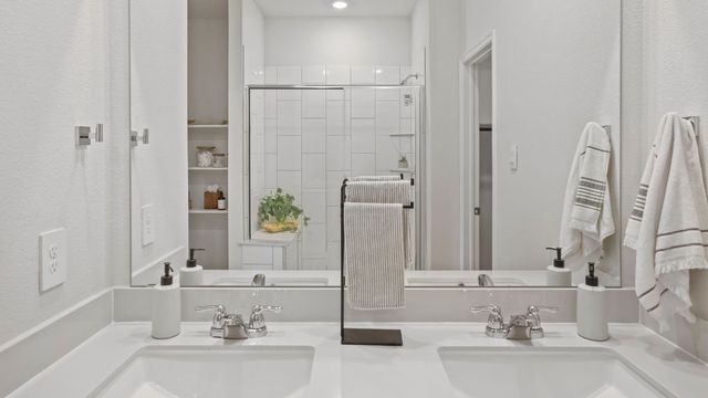 3690 Loft Lane, Grand Prairie, TX 75052