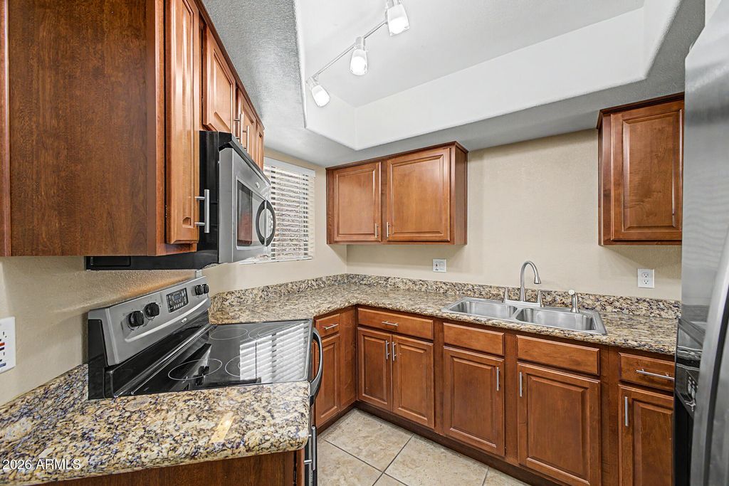 885 N GRANITE REEF Road 82, Scottsdale, AZ 85257 — photo 5
