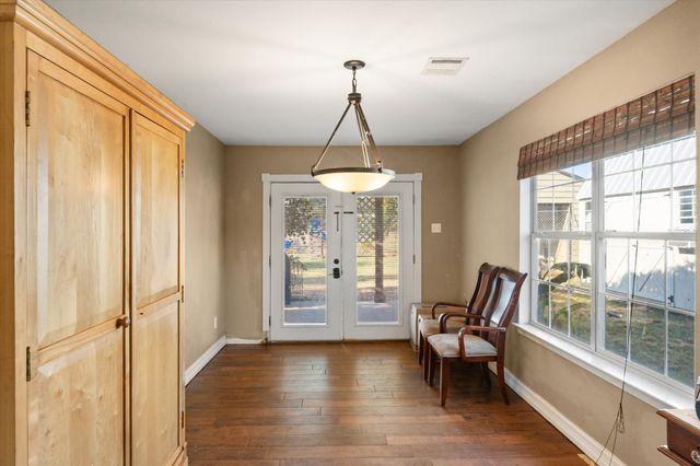 7811 E Fm 917, Alvarado, TX 76009