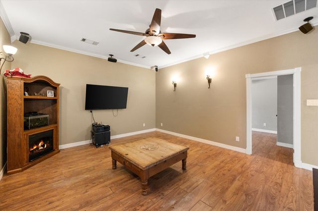 7811 E Fm 917, Alvarado, TX 76009